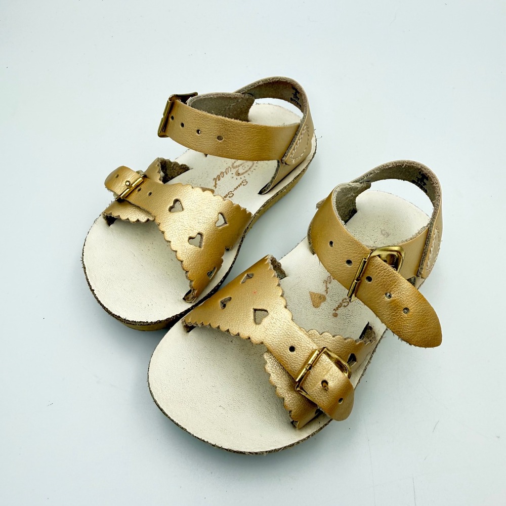Salt Water Sandals Sun-San Sweetheart Gold Leather Heart Sandals Toddler 5 1420